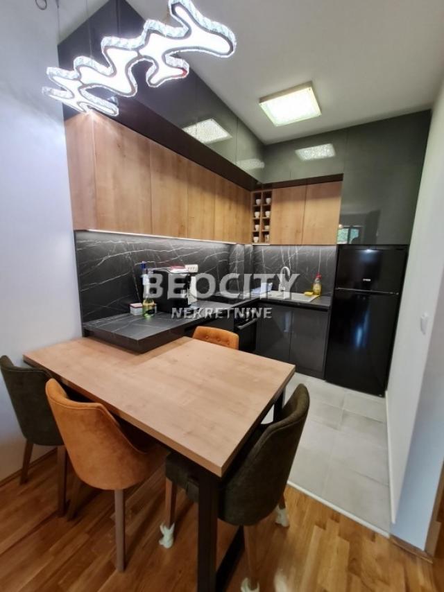 Zlatibor, Centar, Ace Pavlovića , 2. 0, 40m2, 89980EUR