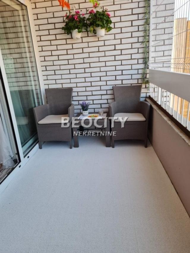 Novi Sad, Liman 3, Balzakova, 2. 0, 60m2, 150000EUR