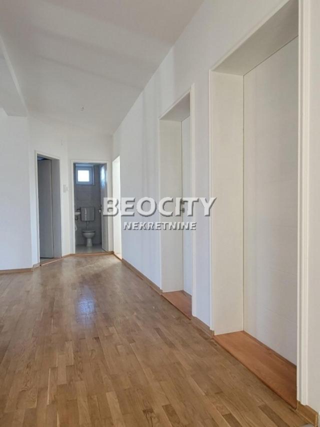 Novi Sad, Veternik, Jelene Kon , 4. 0, 107m2, 187000EUR