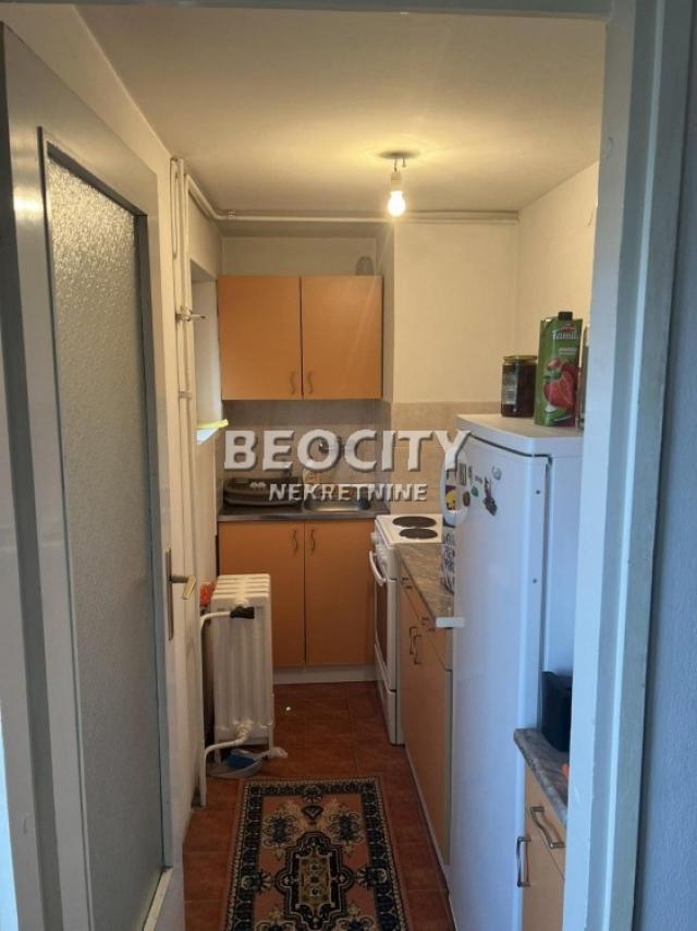 Novi Beograd, Blok 23, Bulevar Milutina Milankovića, 4. 0, 110m2, 1000EUR