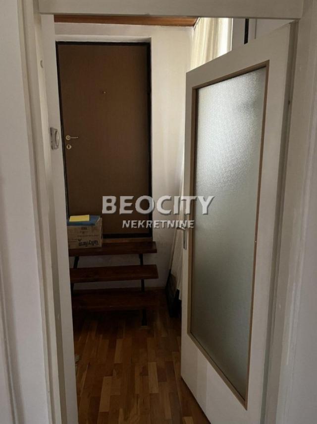 Novi Beograd, Blok 23, Bulevar Milutina Milankovića, 4. 0, 110m2, 1000EUR