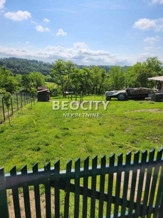 Barajevo, Guncati, Slobodana Penezića Krcuna, 60a, 52000EUR