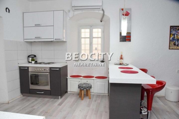 Kotor, Dobrota, Dobrota bb, 6. 0, 200m2, 1100000EUR