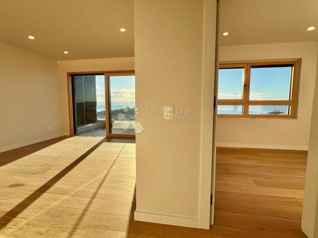 Flat Makarska, 52,70m2