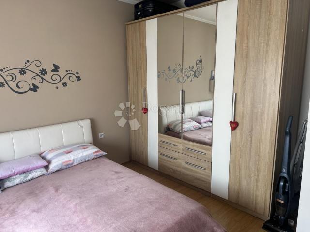 Flat Pehlin, Rijeka, 83,01m2