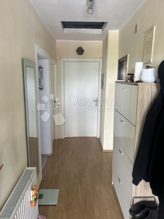 Flat Pehlin, Rijeka, 83,01m2