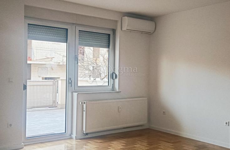 Flat Špansko, Stenjevec, 219,80m2