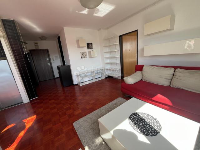 Flat Malešnica, Stenjevec, 55m2