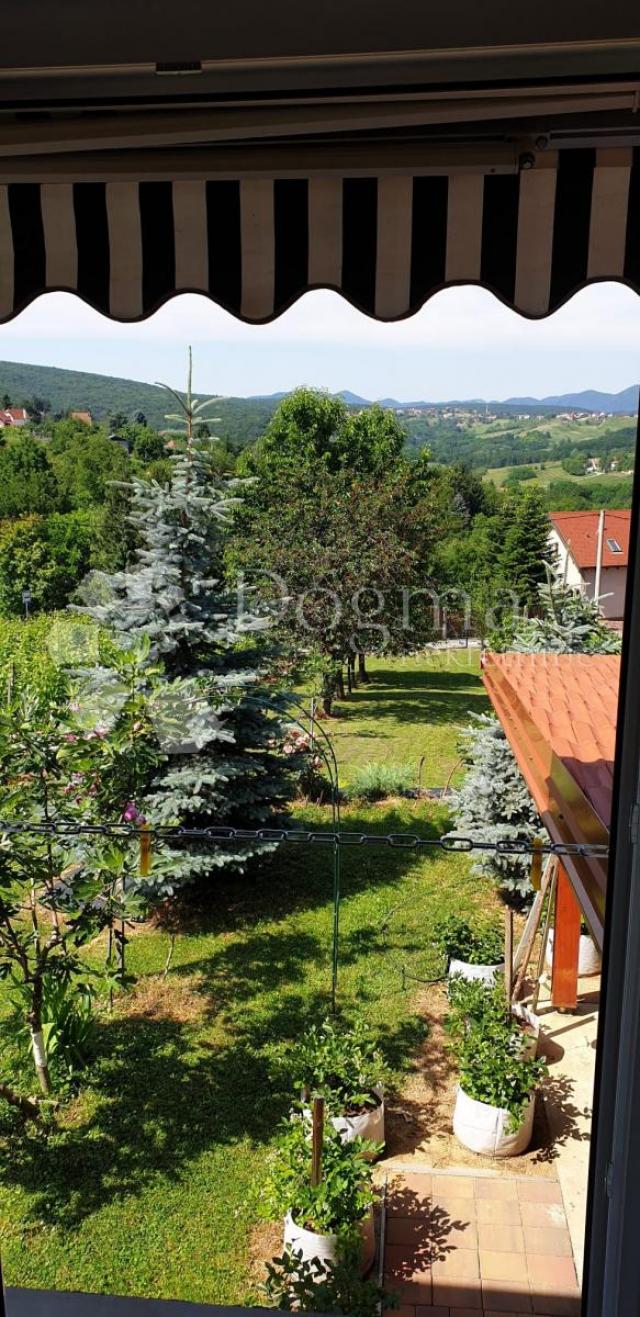 House Varaždin Breg, Gornji Kneginec, 246m2