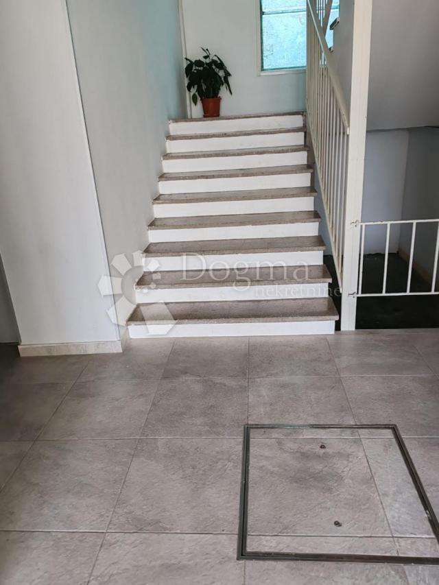 Flat Grad, Šibenik, 56,50m2