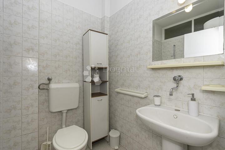 Flat Centar, Rijeka, 41,43m2