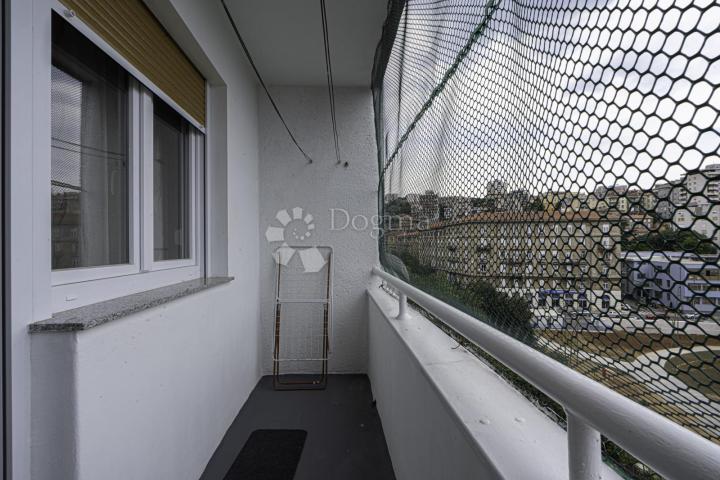 Flat Centar, Rijeka, 41,43m2