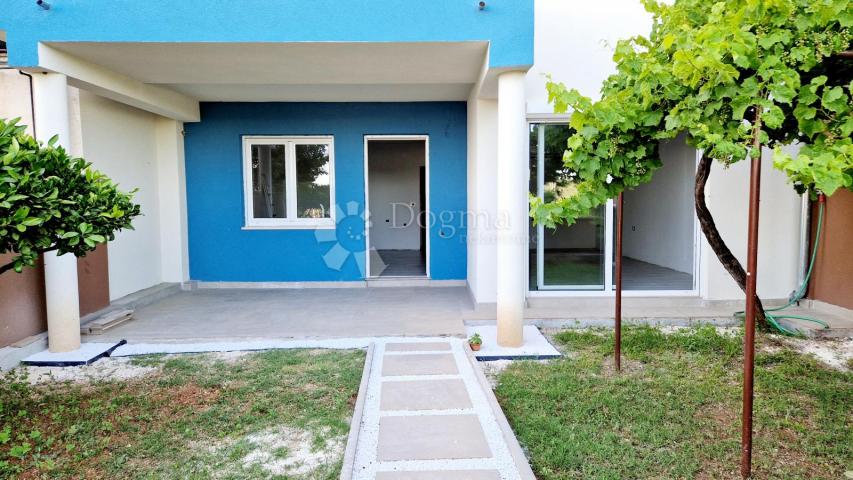 Apartment mit Terrasse und der schönsten Aussicht in Pula