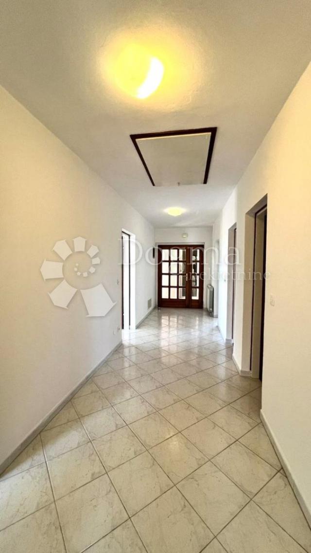 House Labin, 410m2