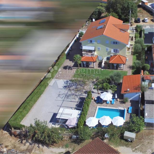 Haus Sveti Anton, Malinska-Dubašnica, 681,15m2