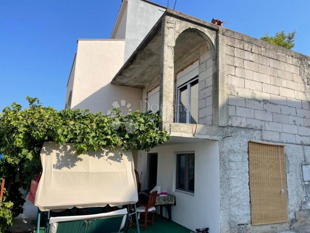 Haus Arbanija, Trogir - Okolica, 85m2