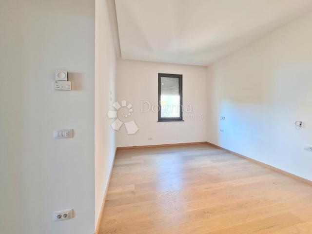 Wohnung Opatija, 138,75m2