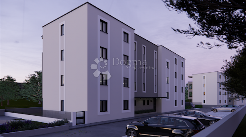 POREČ, SURROUNDINGS - New construction on the 2nd floor with an elevator