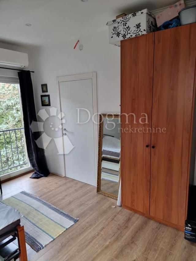 Flat Opatija, 100m2