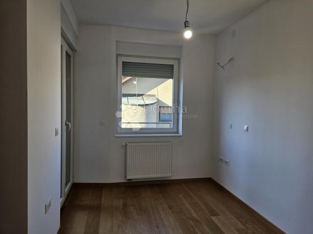 Flat Centar, Varaždin, 131,45m2