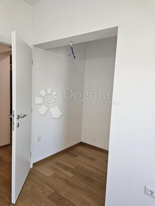 Flat Centar, Varaždin, 131,45m2