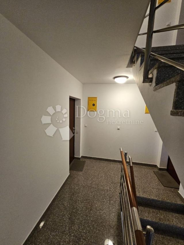 Wohnung Veli vrh, Pula, 80m2