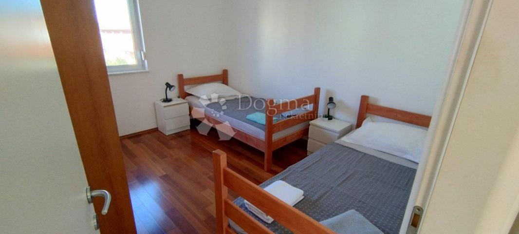 GRAD KRK - APARTMAN S PANORAMSKIM POGLEDOM