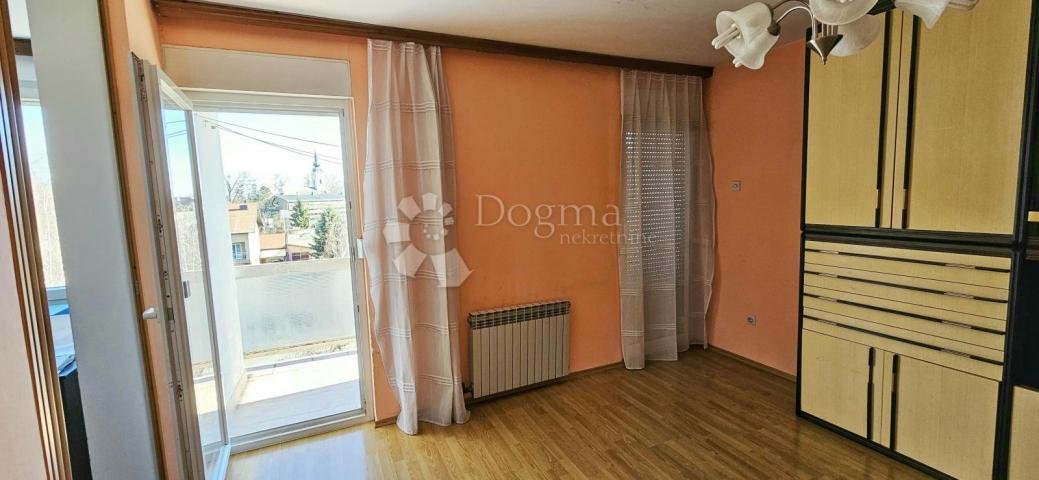 Wohnung Centar Ivanić-Grad, Ivanić-Grad, 71,74m2