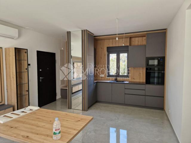 Wohnung Plovanija, Zadar, 76m2