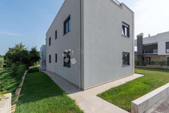 Flat Vabriga, Tar-Vabriga, 94,70m2