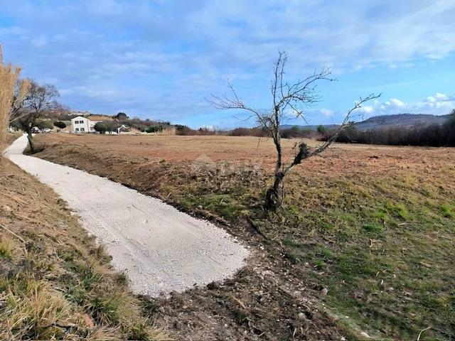 ISTRIA, BUJE - Building plot with panoramic view