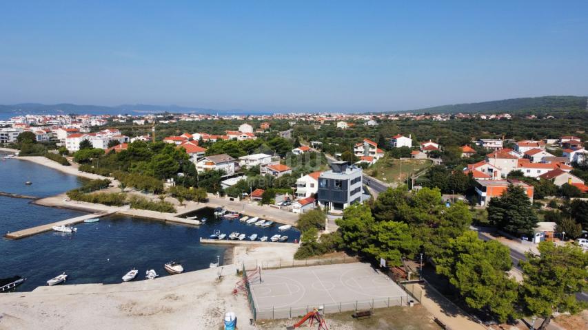 ZADAR, SUKOŠAN, 2 bedroom + bathroom apartment in a superb new building with a sea view