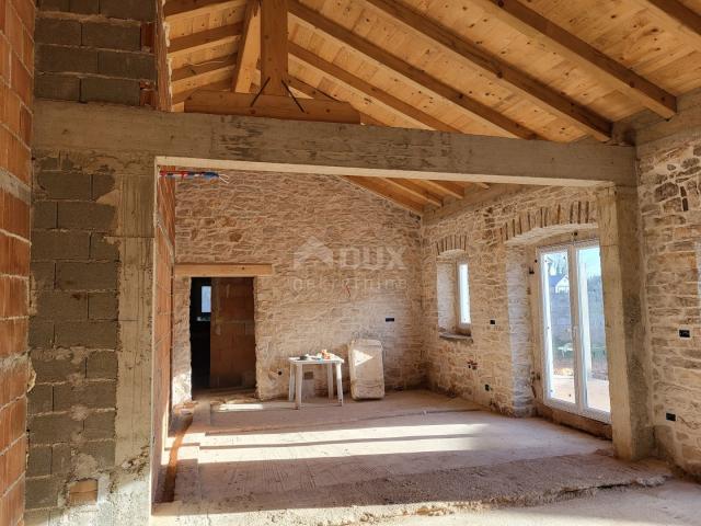 ISTRIEN, UMAG – Neu adaptiertes freistehendes Steinhaus