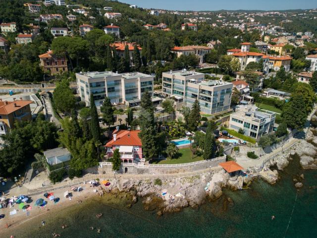 OPATIJA CENTER – luxuriöses Apartment in erster Reihe zum Meer, einzigartig eingerichtetes Anwesen i