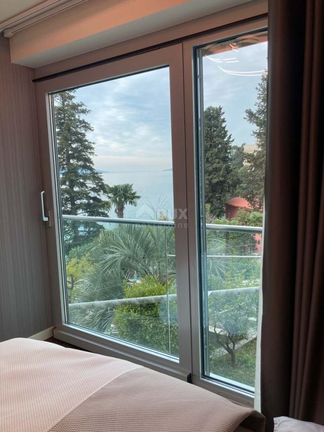 OPATIJA CENTER – luxuriöses Apartment in erster Reihe zum Meer, einzigartig eingerichtetes Anwesen i