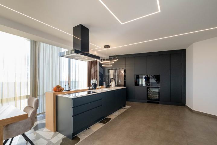 OPATIJA – einzigartiges Penthouse auf zwei Etagen in einem luxuriösen Neubau