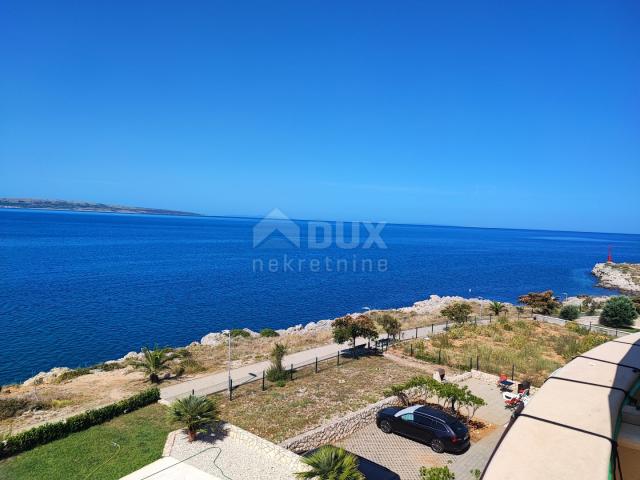 PAG ISLAND, POVLJANA 3 bedroom apartment in a new building FIRST ROW TO THE SEA