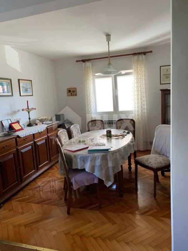 ISTRIEN, ROVINJ Einfamilienhaus mit Meerblick