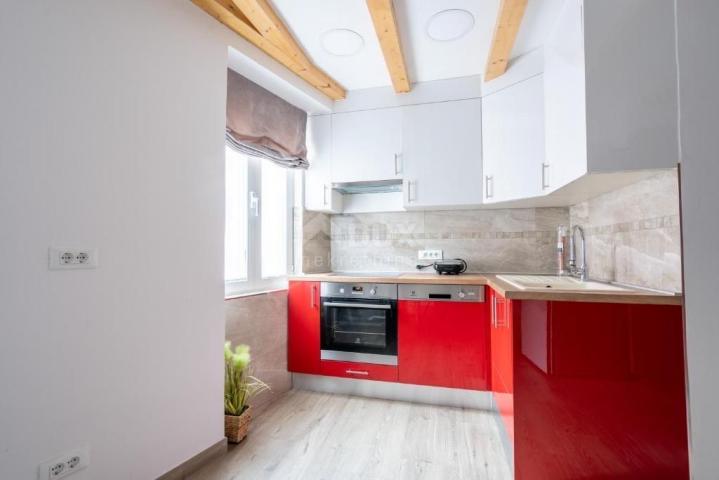 ISTRA, ROVINJ - Uređen apartman u samome centru grada