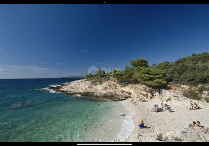 ISTRA, PREMANTURA -kuća sa 2 stana!