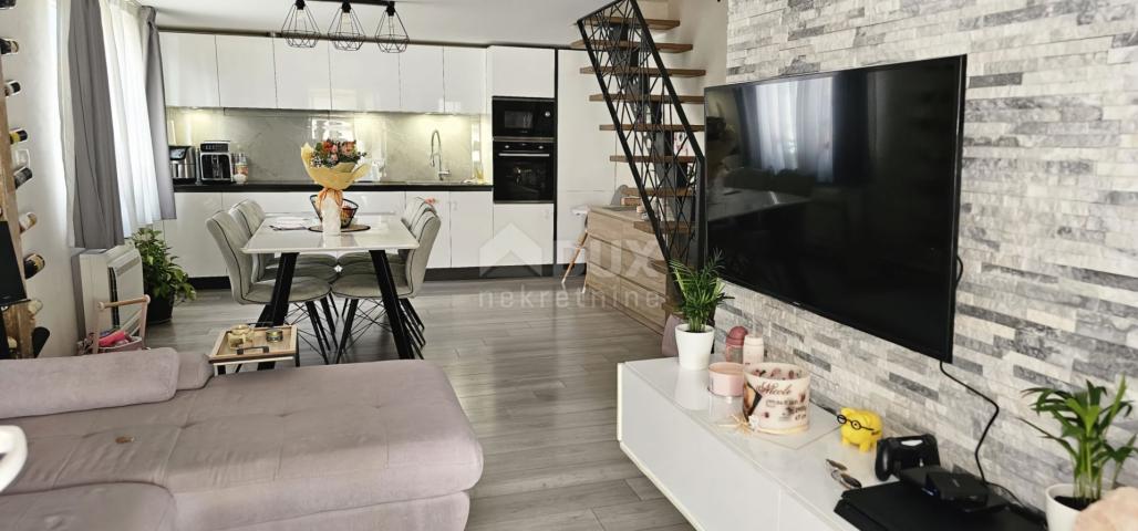 ISTRA, ROVINJ - Stan + studio apartman s terasom