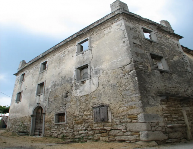 ISTRA PAZIN Stone house for adaptation