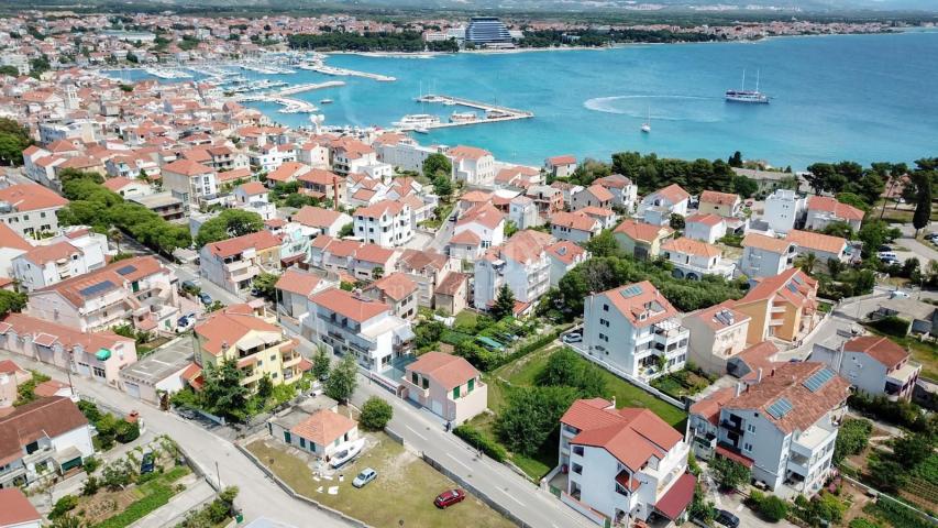 ŠIBENIK, VODICE - Luxuriöse Wohnung im Neubau S4