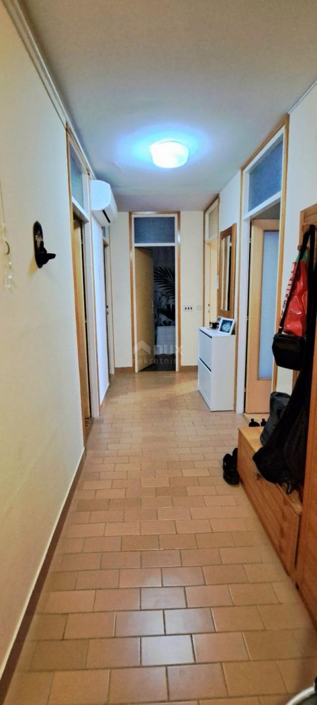 RIJEKA, SRDOČI – wunderschöne 2BR+DB mit Meerblick