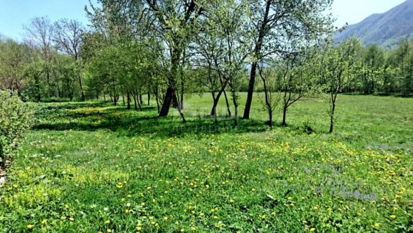 BRUŠANE, GOSPIĆ – Oase des friedlichen Lebens neben dem Naturpark Velebit