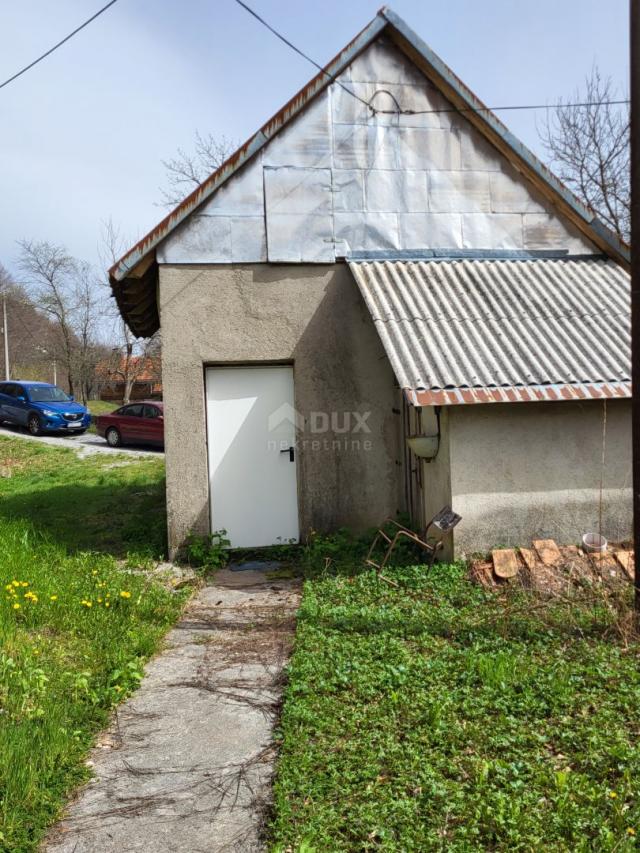 BRUŠANE, GOSPIĆ - Tradicionalna lička kuća za renovaciju