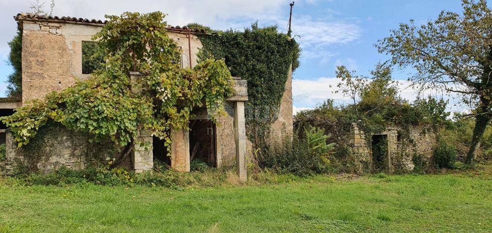 ISTRIEN, GRAČIŠĆE – Grundstückskomplex in bester Lage mit schöner Aussicht