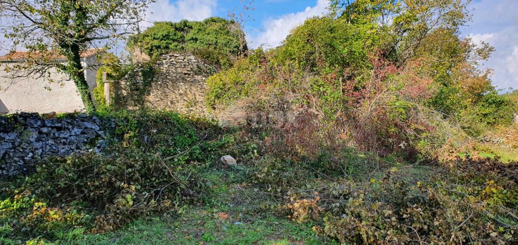 ISTRIEN, GRAČIŠĆE – Grundstückskomplex in bester Lage mit schöner Aussicht