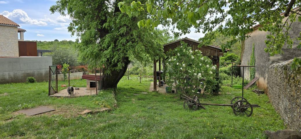 ISTRA, POREČ - Obnovljena istarska kuća s vrtom