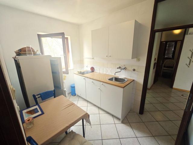 NOVI VINODOLSKI - Apartman 2S+DB, 200 metara od plaže!